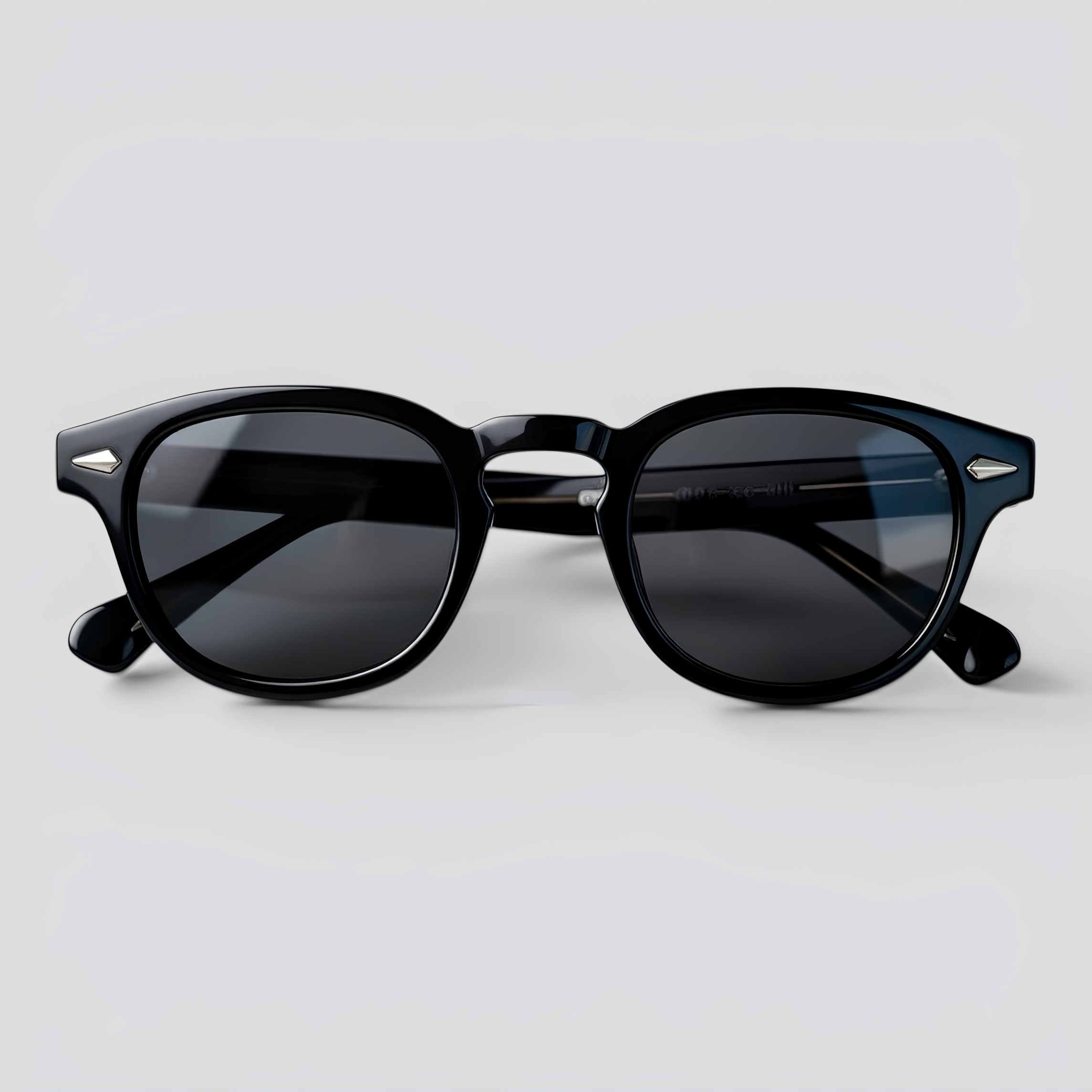 Crest Black Diamonds