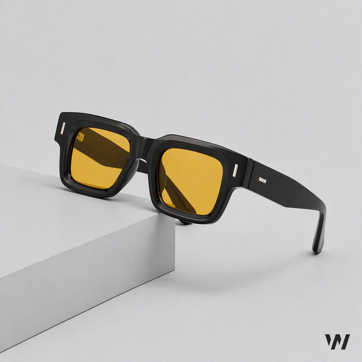 Royal Monster Black x Yellow