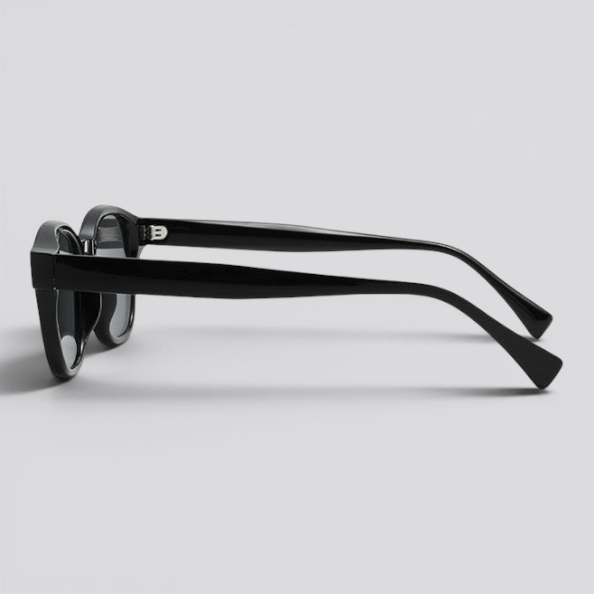 Solira Pro – Black
