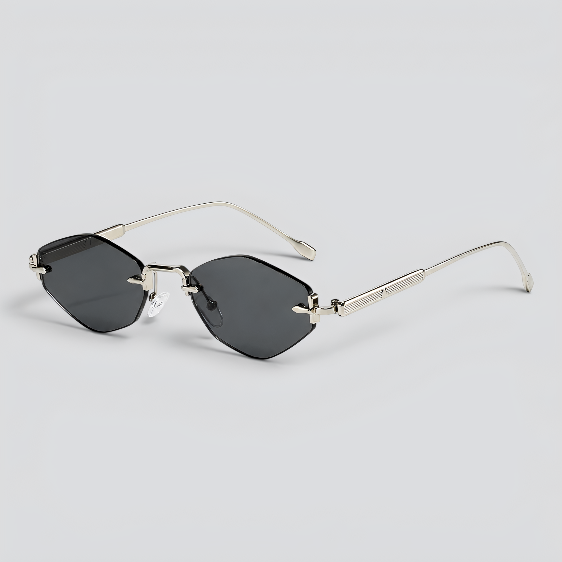 Aris Silver Black